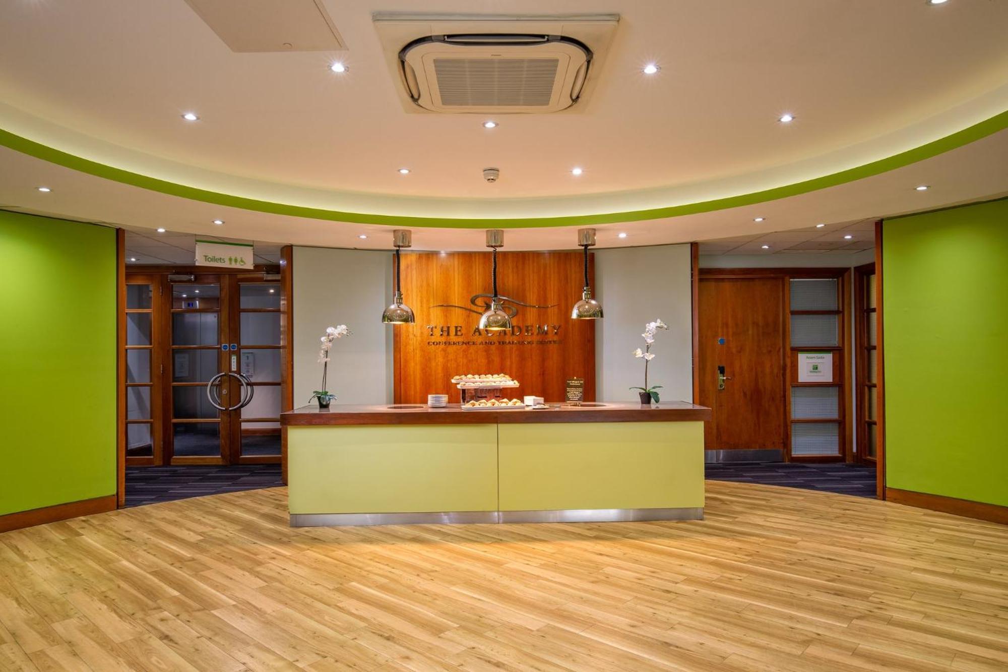 Holiday Bloomsbury By Ihg Hotel London